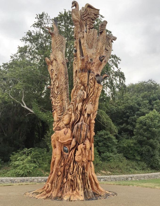 chainsaw carving